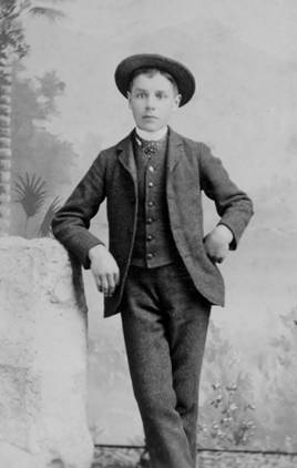 W-004-3 - Walter - Peter Walter Jakes Son.jpg